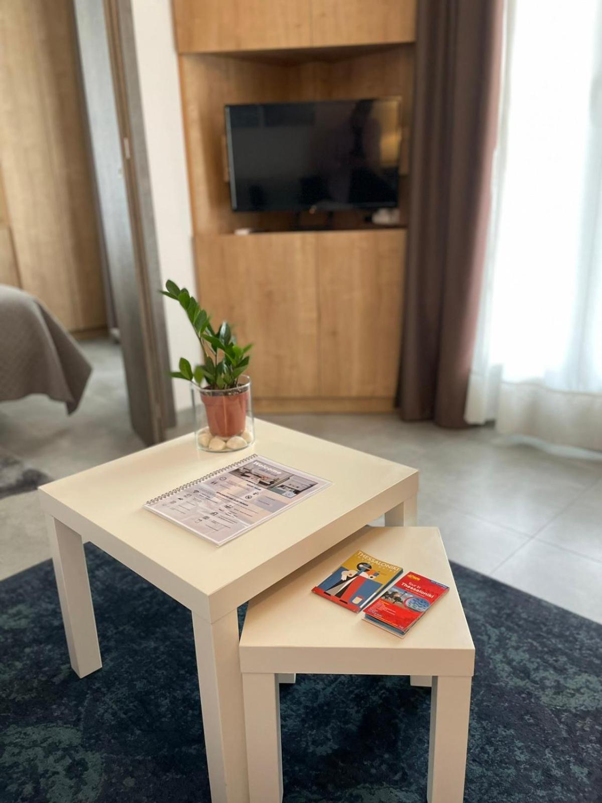 Domus City Apartment With Wonderful Balcony Thessaloníki Eksteriør billede